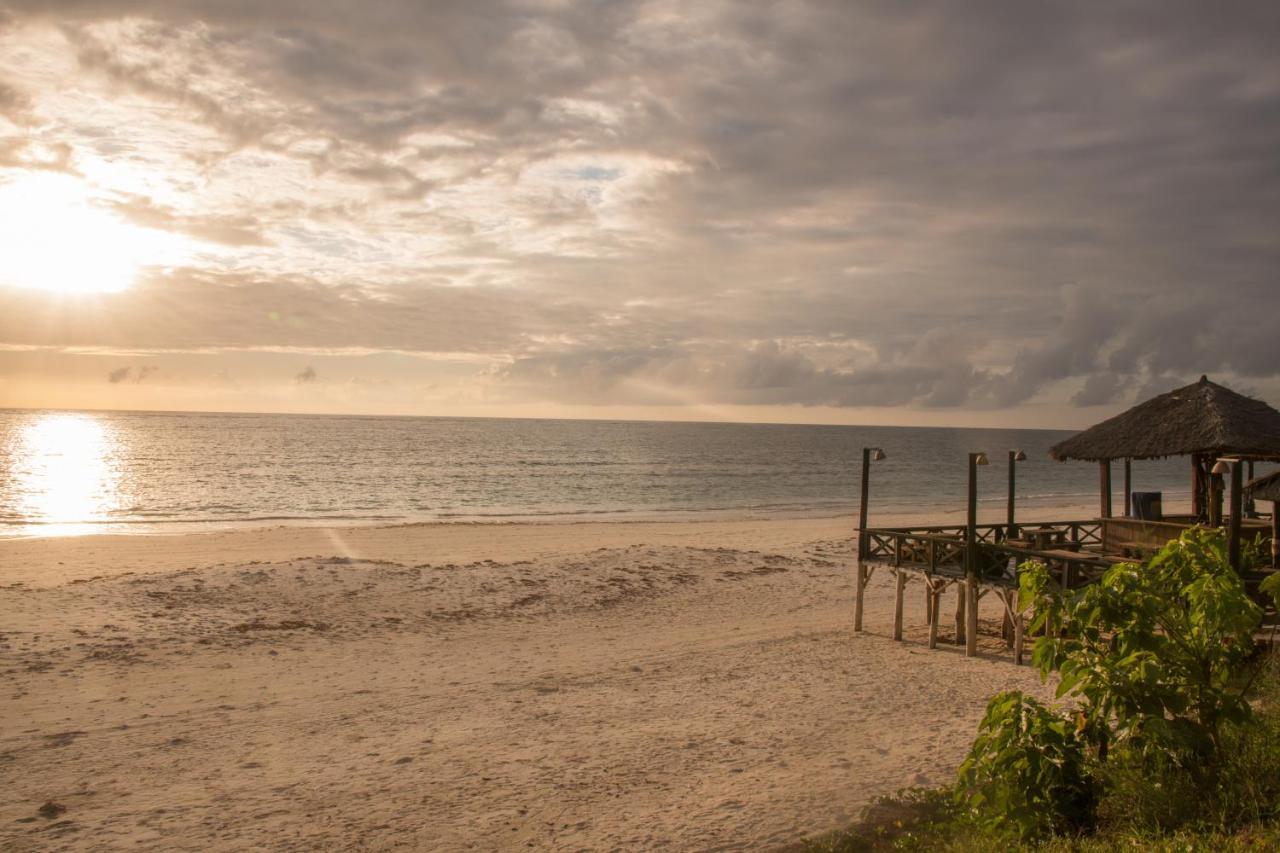 Kilifi Bay Beach Resort Bagian luar foto