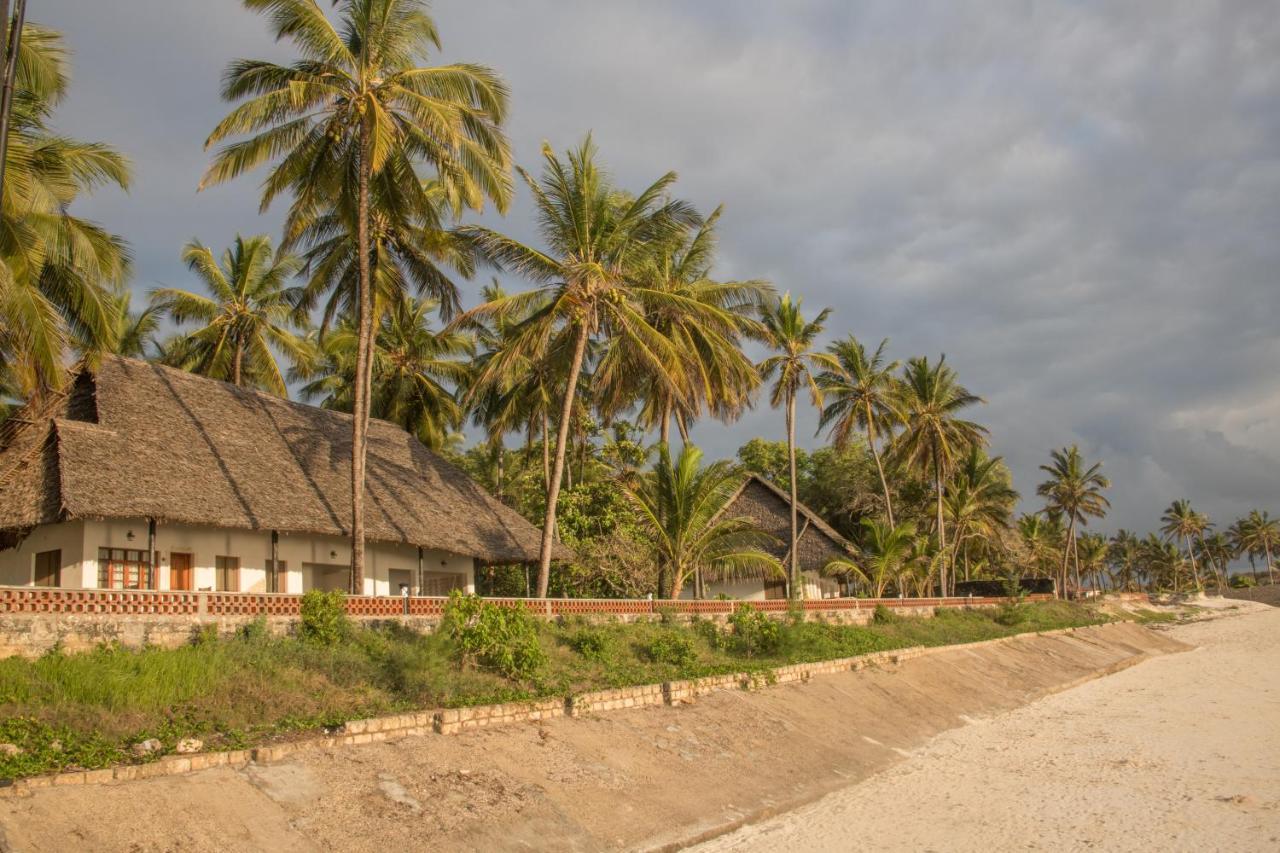 Kilifi Bay Beach Resort Bagian luar foto